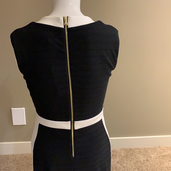 Guess dress size 2 - Picture 4 of 6